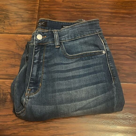 Judy Blue Denim - Judy Blue Skinny Fit Factory Distressed Ripped Blue Denim Raw Hem Jeans Boho